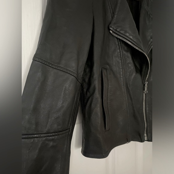 Helmut Lang Asymmetric Leather Jacket - Picture 3 of 6
